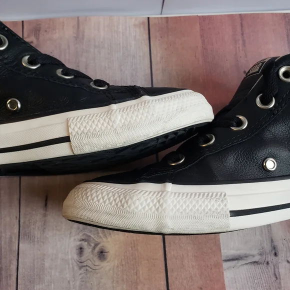 Leather Black Converse Junior Sneakers - Picture 16 of 16